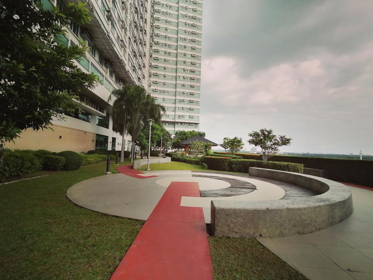 The Beacon Makati Staycation Suites مانيلا المظهر الخارجي الصورة