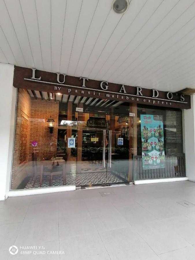 The Beacon Makati Staycation Suites مانيلا المظهر الخارجي الصورة
